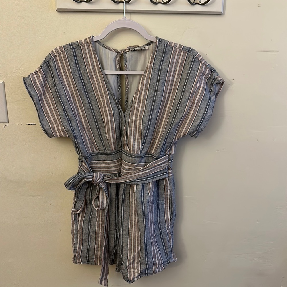 American Eagle Romper